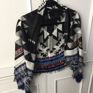 45" Square Arrow Scarf from LA77 Chic77